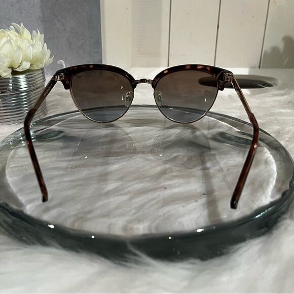 NEW Nanette Lepore Cat Eye Metal Frame Gradient Sunglasses Tortoise Gold NN201 - Picture 4 of 12